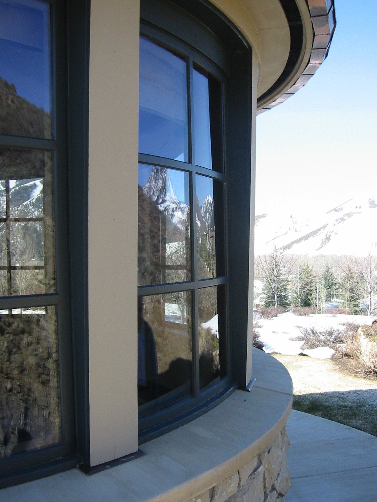 Glass Masters repair work in the Wood River Valley